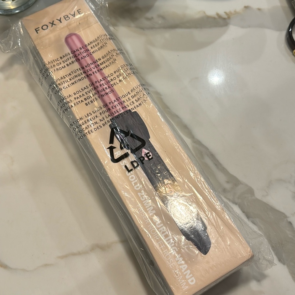 FoxyBae rose gold 25mm curling wand